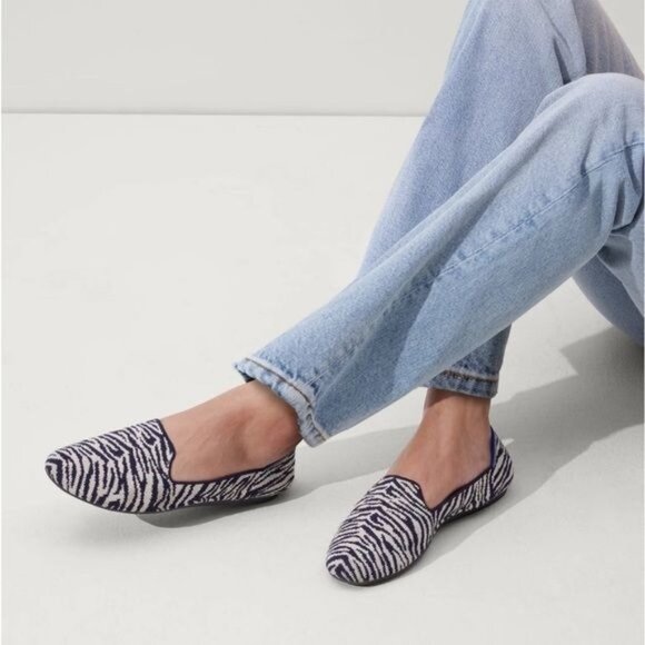 Rothy's The Almond Loafer Zebra Print Navy Blue & White Size 6